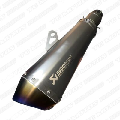 Exosto Akrapovic 5 lados plateado punta tornasol